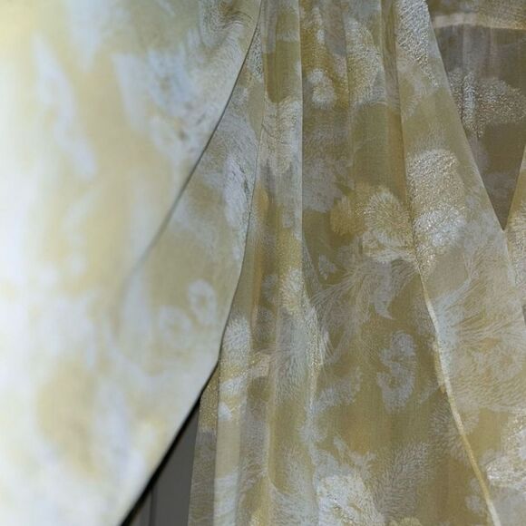 Vince Wheat Pastel Yellow Floral Print Jacquard Long Sleeve Blouse Size L NWT - Picture 7 of 8